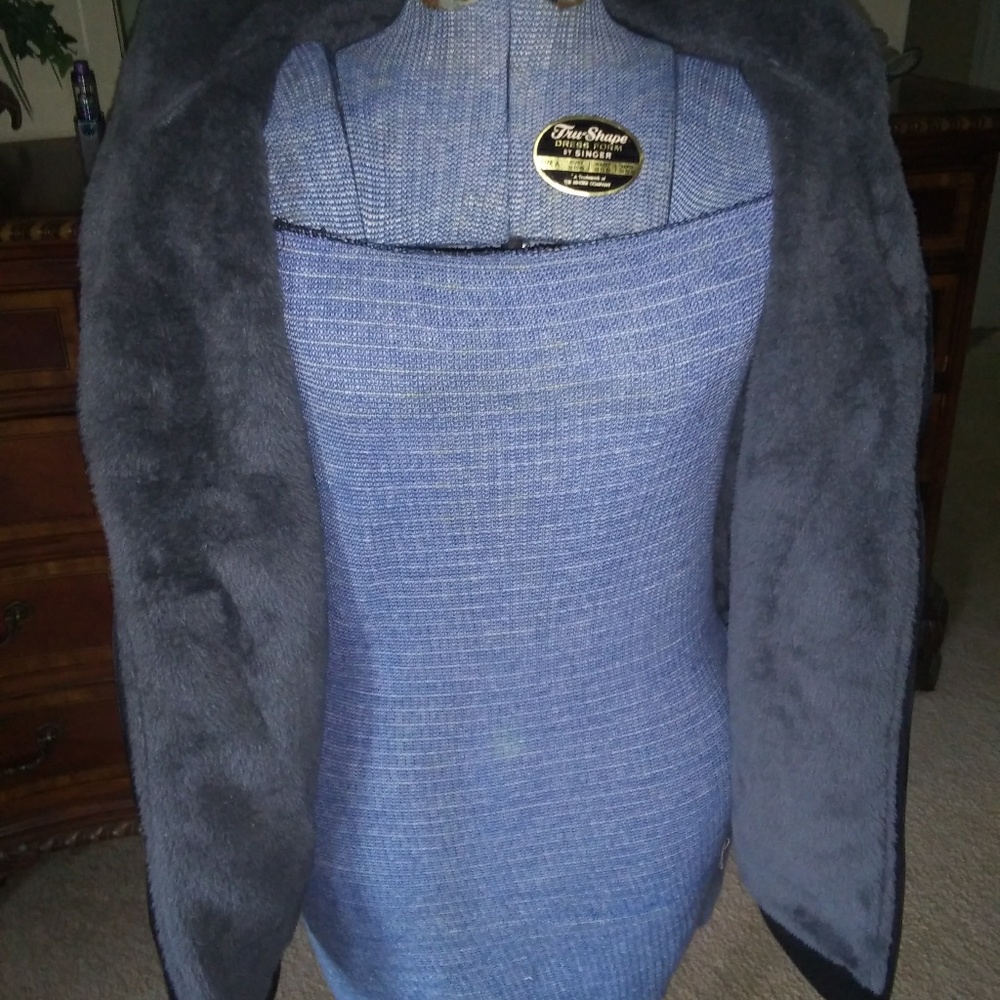 Jacket - Picture 2 of 2